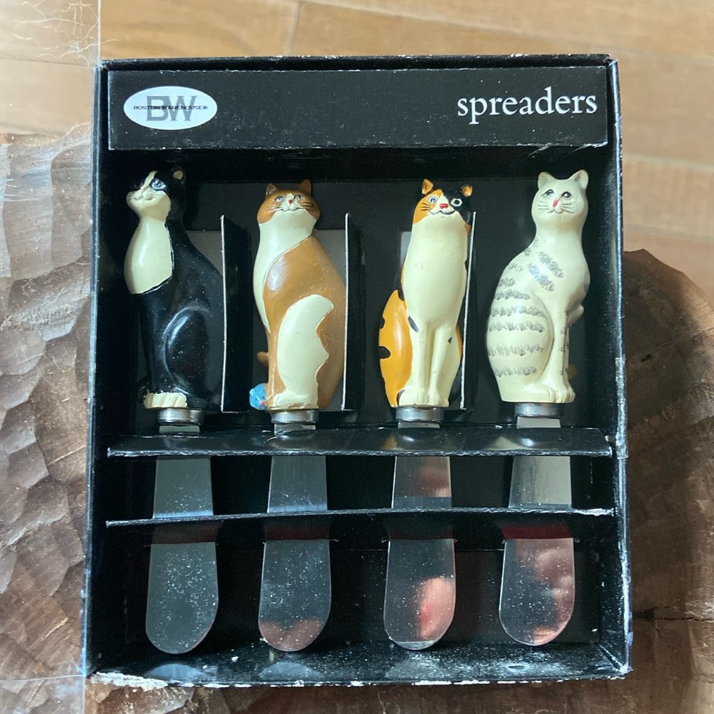 Cat-Themed Spreader Set